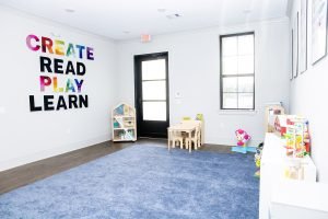 f644d2_eab0abf46b0041fdbc5831f41352e0af_mv2